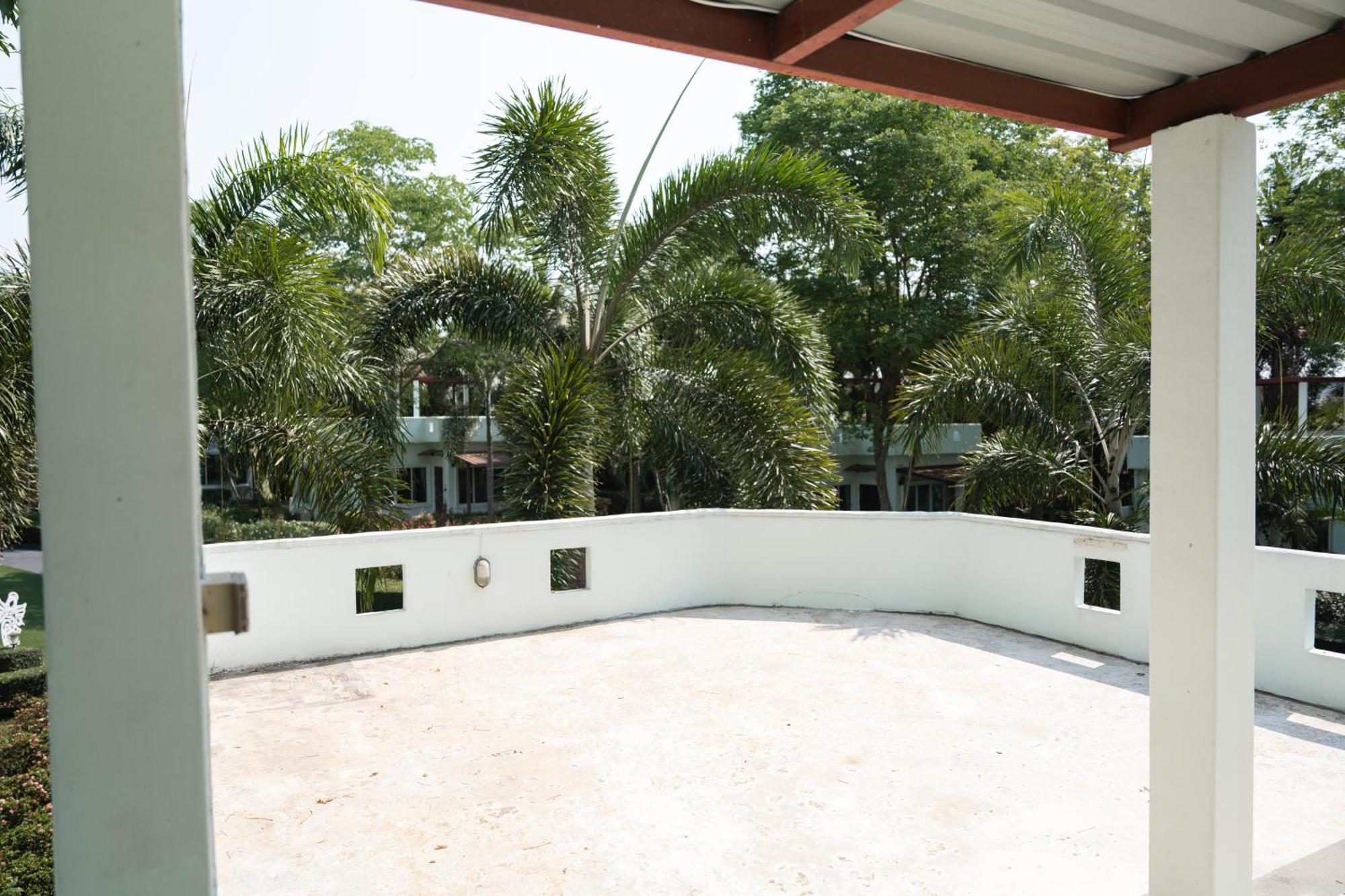 Villa Reina Resort Nong Nam Daeng Zewnętrze zdjęcie